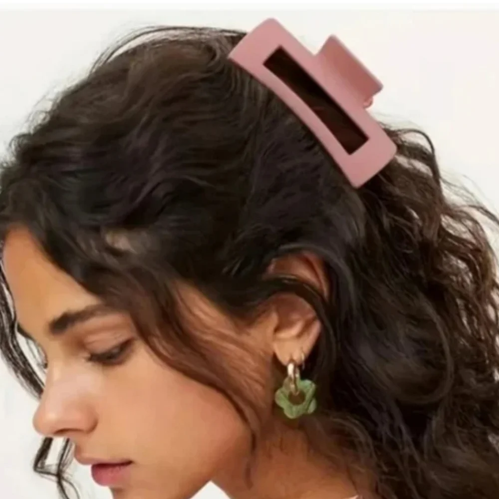 Claw Clip Hair Accessories